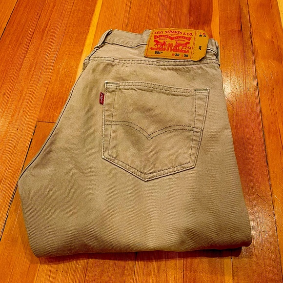 Levi's Other - Levi’s 501 Tan Original Fit Jeans 32x30